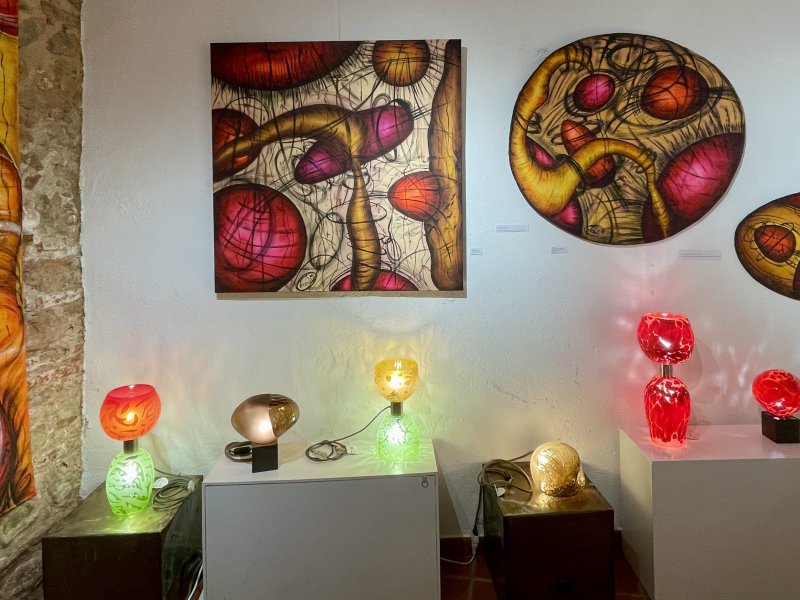 MAGNY CARVALHO & VeronilO Exposent au Musée des Arts et Traditions de Thuir