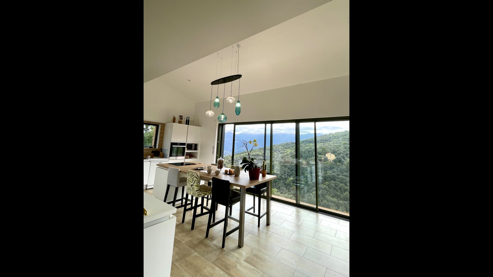 Lustre Lagoon BuBBles > Lustres > BuBBles