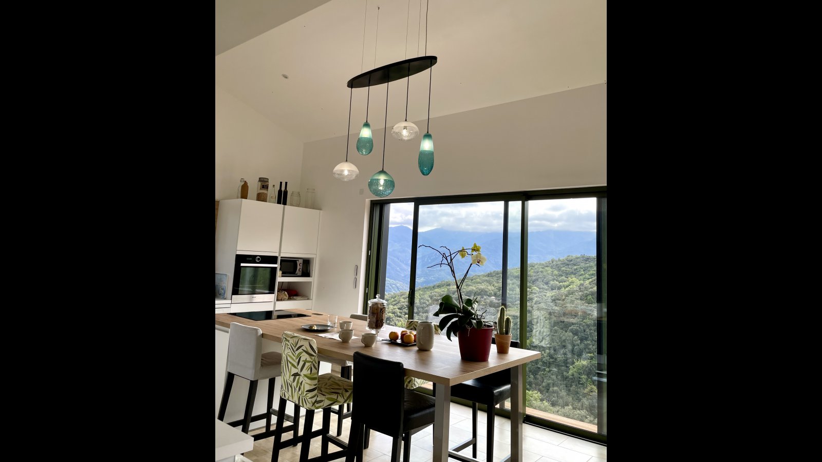 Lustre Lagoon BuBBles > Lustres > BuBBles